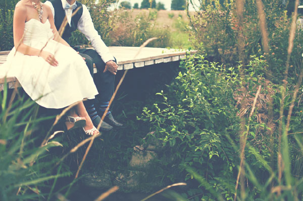 Help Your Daughter Plan For a Summer Wedding